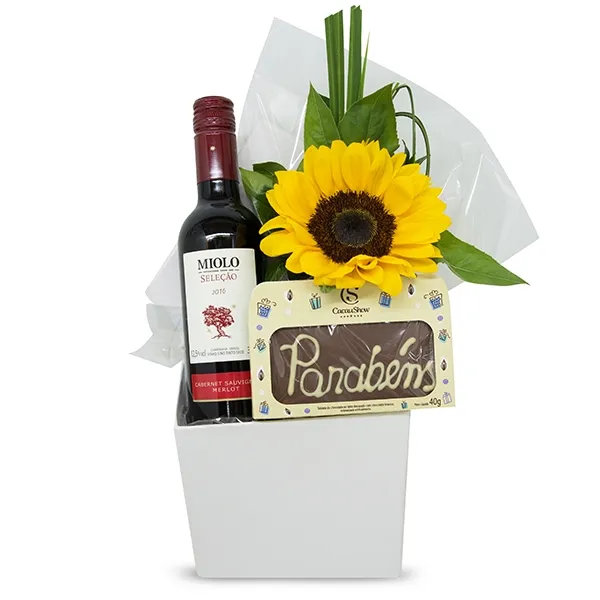 Cesta Parabéns com Vinho